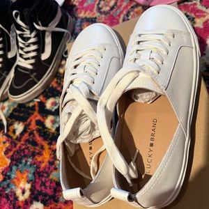 Brand new lucky brand sneakers